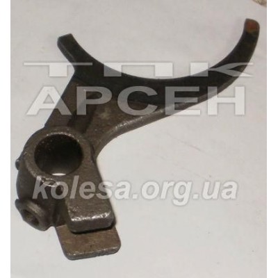 Вилка КПП РЕВЕРСА / широка /  (Т30-37.185Б)